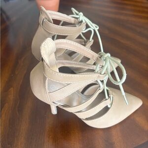 TOP Moda Taupe Lace-Up Strappy Pointed-Toe Heels